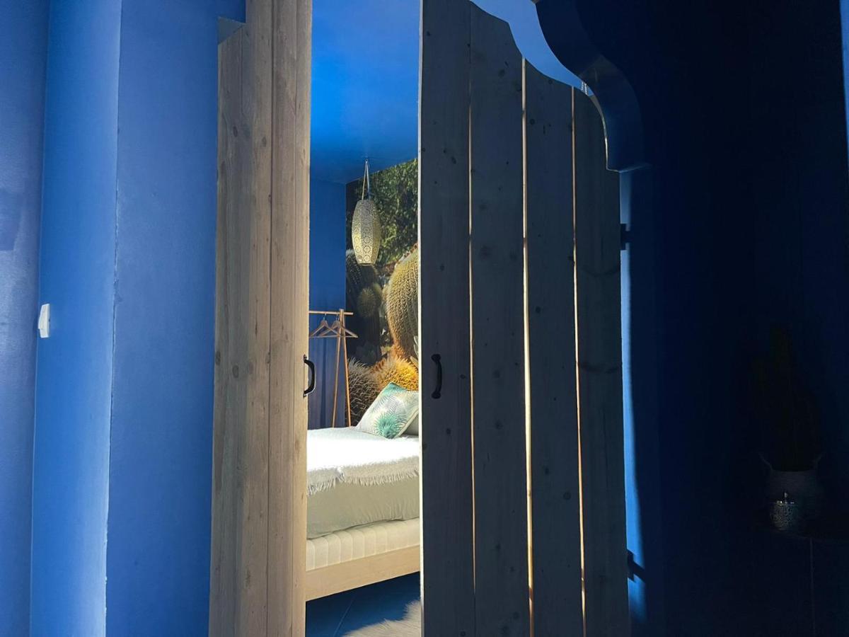 Luxury Jardin Majorelle Paris Orly Avec Jacuzzi Віньє-сюр-Сен Екстер'єр фото